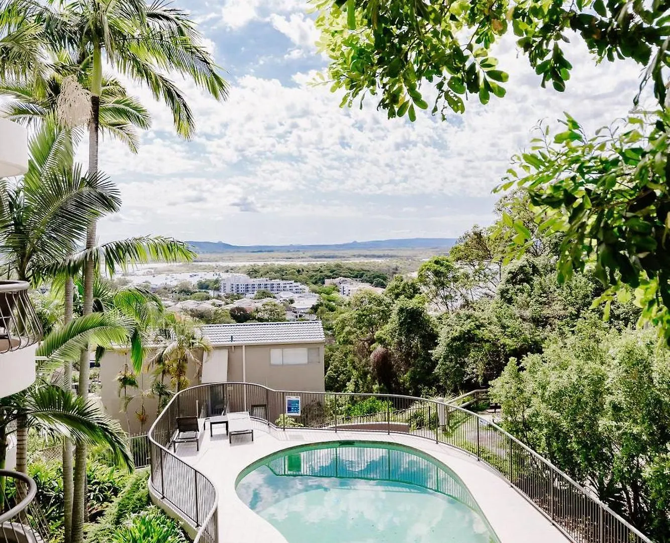 Elsa - Little Cove Apartment Noosa Heads Australia